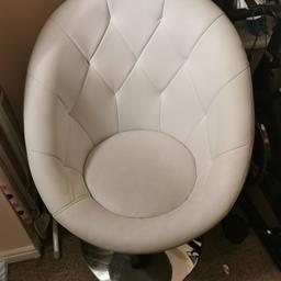 leatherette white spinning chair