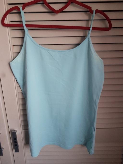 Buy & Sell Greater Manchester Manchester - Photos for Strecthy cami top