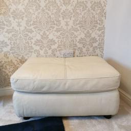 Genuine cream leather footstool - big enough and comfortable enough to sit on

Selling cheap as bought a storage one 

Smoke free home - good condition 

Collection from TF1 Hadley closer to Trench Lock 

88cm length
62cm length
42cm height