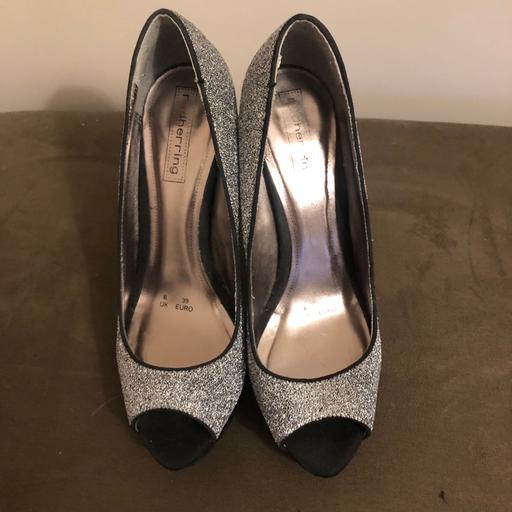 Buy & Sell West Midlands Walsall - Photos for Shoes size 6