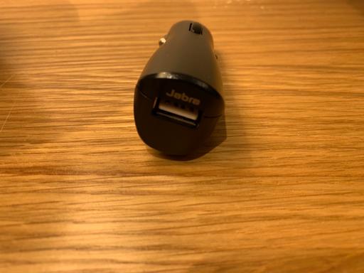 Vehicles West London Hillingdon - Photos for Jabra car charger