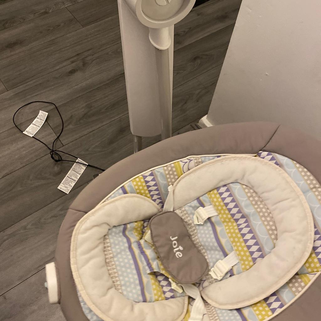 Joie Swivel chair swing in B24 Birmingham für £ 30,00 zum Verkauf