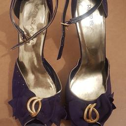River island ladies shoes size 6. blue/purple colour. Collection willenhaĺl wv12 area