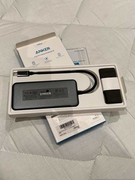 Buy & Sell East London South Quay - East London - Photos for Anker USB C Hub, PowerExpand+ 7-in-1 adapter