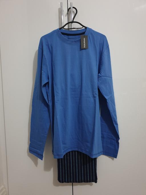 Buy & Sell South West London Richmond upon Thames - Photos for Debenhams Men s 2 Pieces Pyjama Set