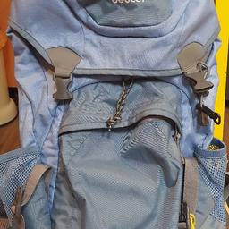 verkaufe einen neuen Rucksack von Deuter mit Air Comfort  in Hellblau.