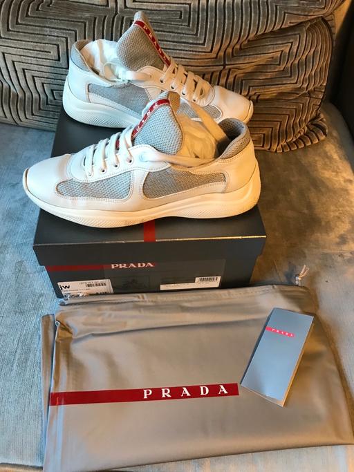 Buy & Sell Merseyside Liverpool - Photos for Genuine Prada