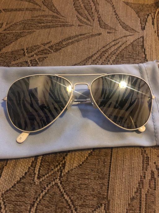 Buy & Sell Merseyside Sefton - Photos for White Zebra Print Sunglasses with case