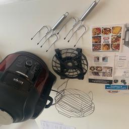 Ninja foodi max 

Ninja OP500UK Foodi Max Multi Cooker 7.5 Litres Black

Brand new never used no box included, I can look to try and box 

All parts included and all instructions 

Rrp £229