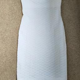 short River Island White dress size 10.
stretchy material. hardly worn
collection From stannington s6