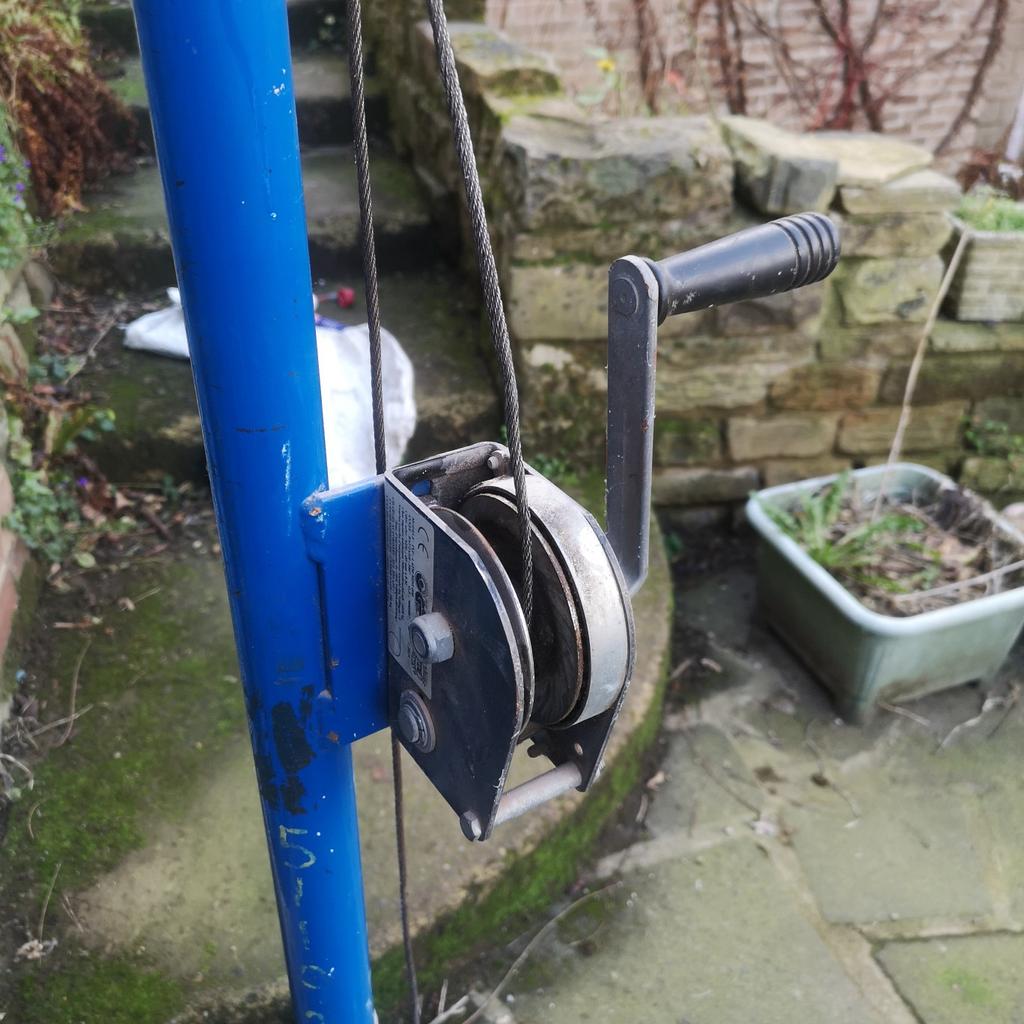 Goliath industrial plasterboard lifter, hoist in WF2 Wakefield for £140