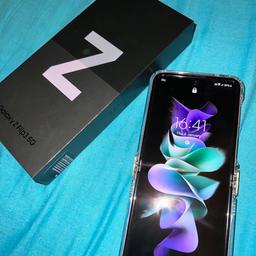Had 2 of my phones upgraded and I’ve just left this one sitting there unused in my bag.
No marks , no nothing , even had a protective case , and screen and phone protector on it.
It’s unlocked to any network , comes with box and charger . Can provide the invoice of the phone needed to.
Am also selling the phone because it’s my Daughters Birthday soon and she wants , wants of course.
Any further questions feel free to ask please .
No scratches what so ever. Basically brand new !
Collection only