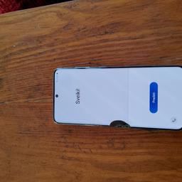samsung s20 5g spares or repair cracked screen.