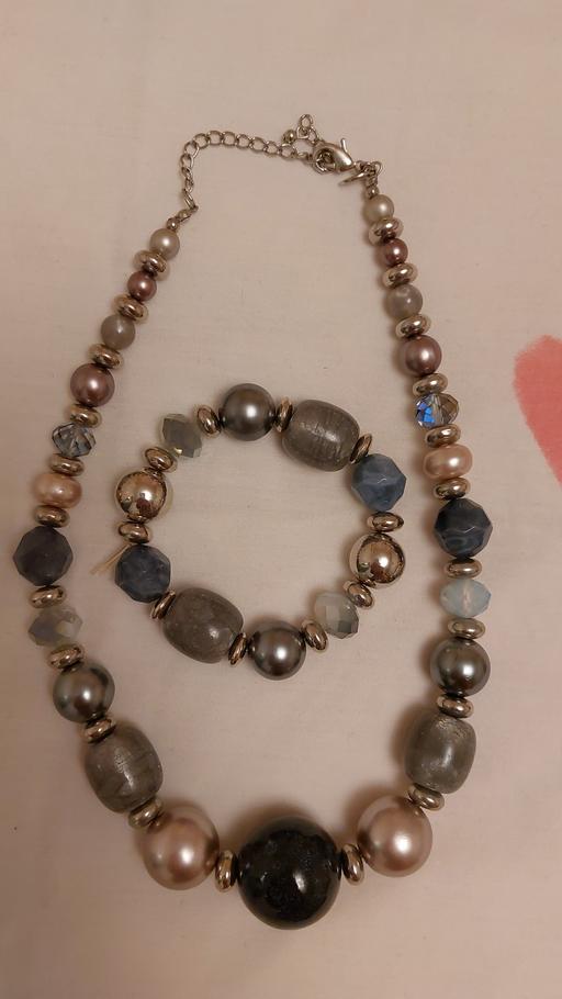 Buy & Sell West Midlands Dudley - Photos for M&S NECKLACE & BRACELET SET