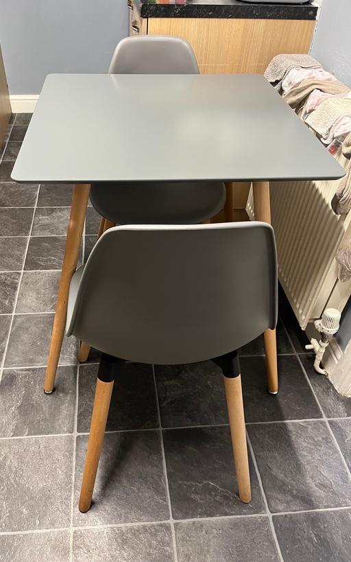 Buy & Sell Park Hill Sheffield - Photos for Argos table and chairs