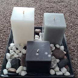 3 candles, stones and base
Collection B44 0hz