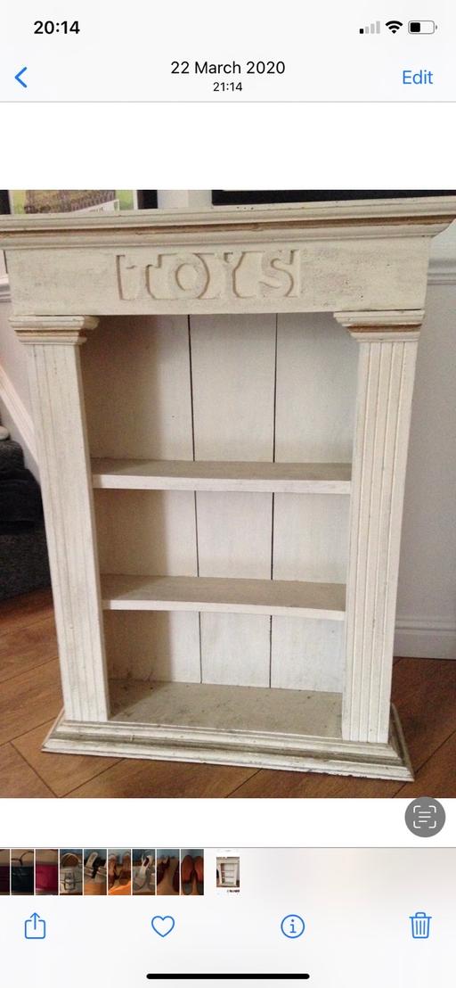 Buy & Sell Hertfordshire Broxbourne - Photos for Decorative Timber Shelving for Toys