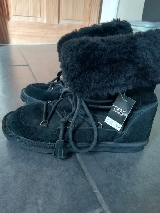 Buy & Sell Denbighshire - Wales Rhyl - Denbighshire - Photos for NEXT real leather suede black boots