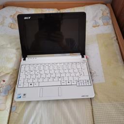 Verkaufe einen Netbook von Acer 
funktioniert

Ohne Ladegerät und Akku

Win XP mit originaler hdd