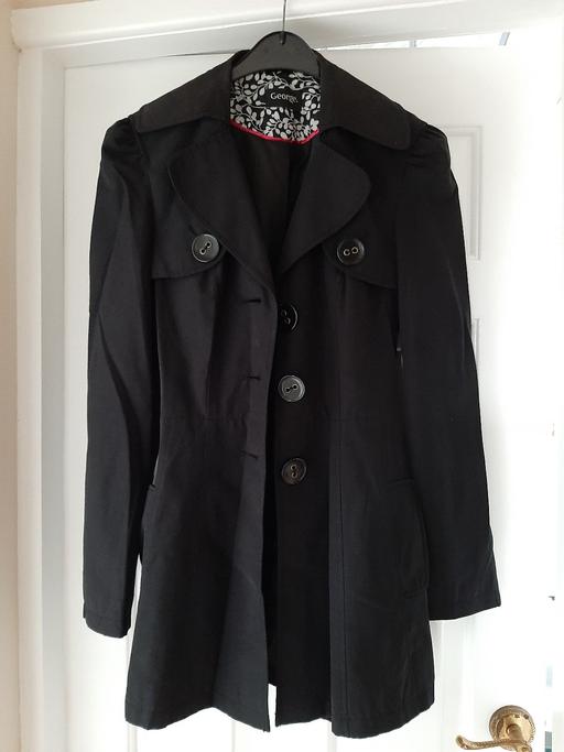 Buy & Sell Greater Manchester Wigan - Photos for Black lined coat size 8