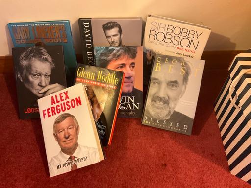 Buy & Sell Surrey Reigate and Banstead - Photos for Football Books