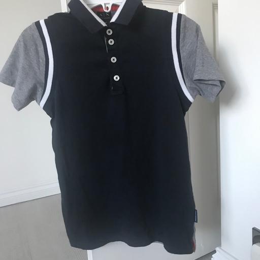 Buy & Sell Hertfordshire Dacorum - Photos for Navy Blue And Grey Boys Armani exchange