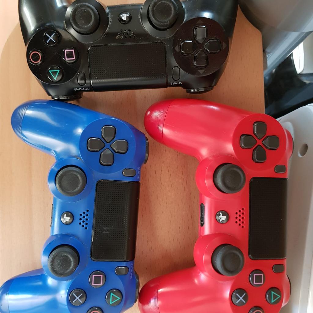 ps4 Controller defekt im Set an Bastler in 70599 Stuttgart for €40.00