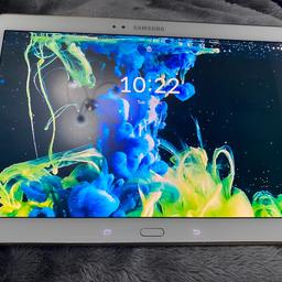 Galaxy tab s t800 10.5", 16gb comes with charger....

Samsung Galaxy tab has been upgraded and includes the following upgraded....

TWRP
ANDROID 10

Tablet has been upgraded and includes the Android 10 OS, this allows for adding additional individual tweaks and newer software to be installed, has given the tablet new lease of life.

Any questions please ask..