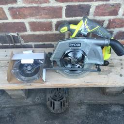 ryobi R18CS cordless Circular saw body only full working order have a new blade and a spare blade This Saw Doesn't Come With Batteries or a Charger just the body No Refund no delivery or post only cash and collect Comprende