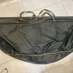 Daiwa infinity weighing sling in good condition. Folds in half for easy transport.
Collection from Greenwich/charlton London
£20
