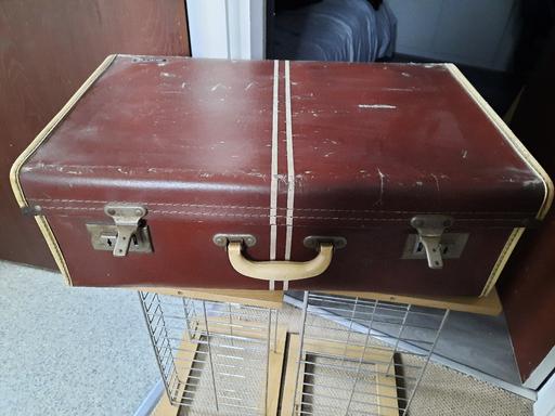 Buy & Sell West Midlands Sandwell - Photos for old vintage suitcase