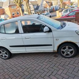 For sale kia picanto starts and drives
107000 mileage
1 year mot with advice