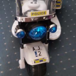 police bike goes back forward all work lights etc charger also comes