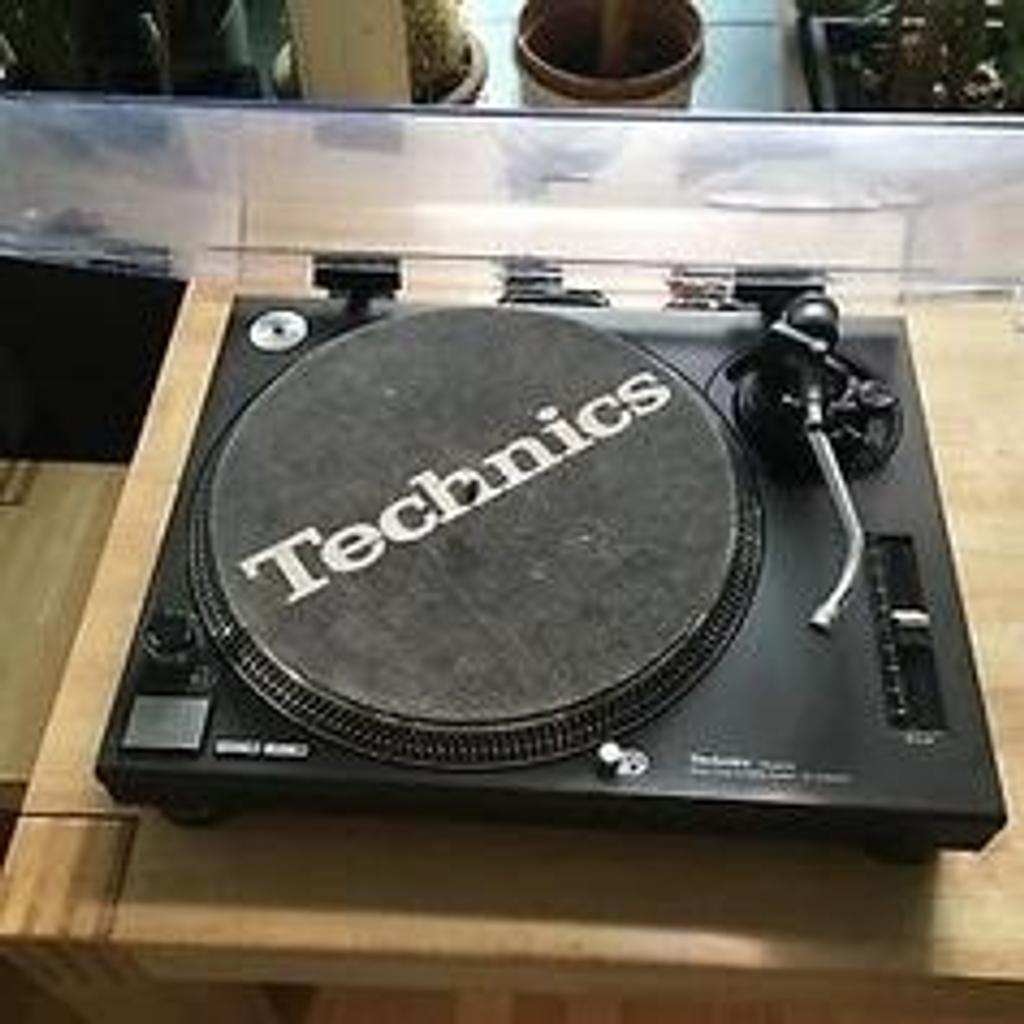 Technics 1210 MK II DJ Plattenspieler in 1230 KG Atzgersdorf für €