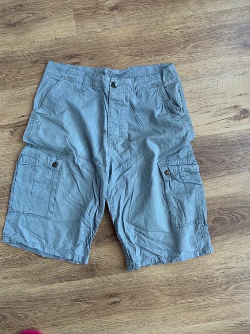 Buy & Sell South East London Brockley - South East London - Photos for Mens knee trousers Size 32
