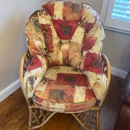 Used armchair in very good condition 
Very comfortable chair
Seat cover has zip can be removed for washing 
This has been washed and ready to go comes  from smoke and pet free home