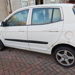 For sale kia picanto 1.1L start and drives has mot with advice
£30 road tax a year cheap on insurance
£750 ONO