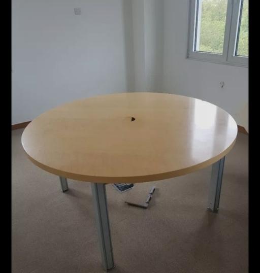 Buy & Sell South East London Croydon - Photos for High Quality Wood Finish Boardroom