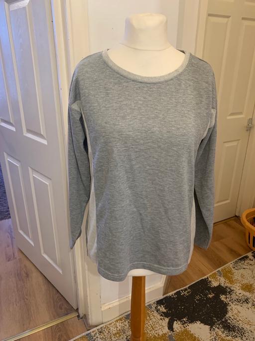 Buy & Sell South East London Crofton Park - South East London - Photos for Ladies Top Size M