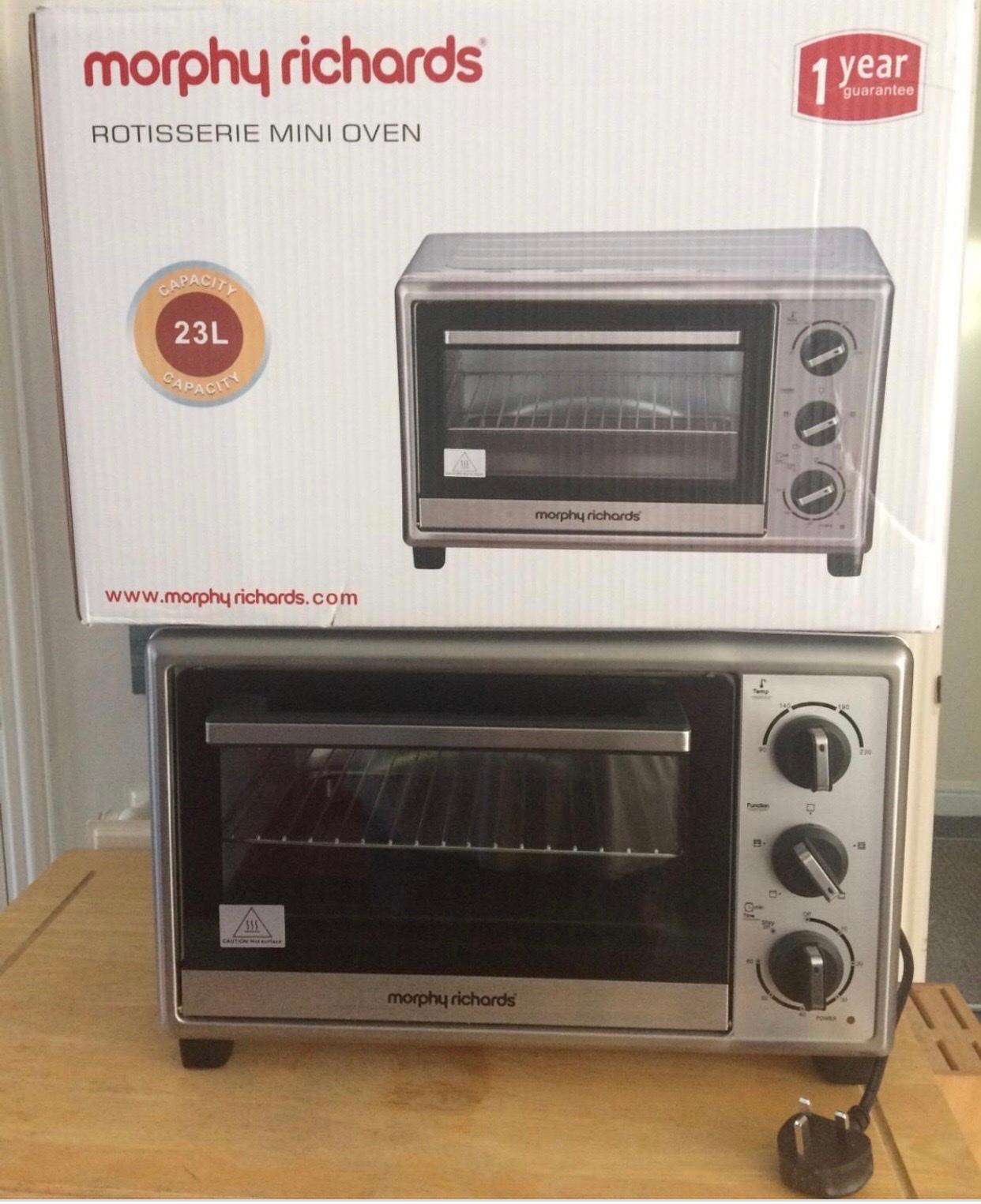 Morphy richards mini oven with rotisserie in TW16 London für 80,00