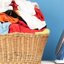 Guten Tag, ich bügle Ihre Wäsche jeder Art ordentlich und sauber auch von zuhause aus pro Korb 20€ 

Freue mich von Ihnen zu hören!