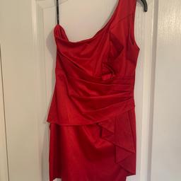 Lovely TNFC London Red Dress
Size Medium which is approx 10/12
