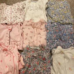 0-3 months like new in excellent condition.
All very pretty babygrows.
£1 each or full bundle of 9 for £5