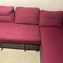 Used but fair condition!
We change for single bed therefore sellit.
Need pick up untill weekend!

Can be delivered near by