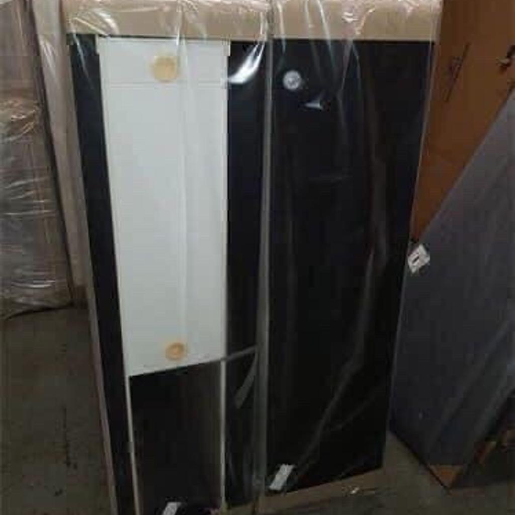 DIVAN BASE WITH SLIDE STORAGE in S62 Parkgate für £ 130,00 zum Verkauf