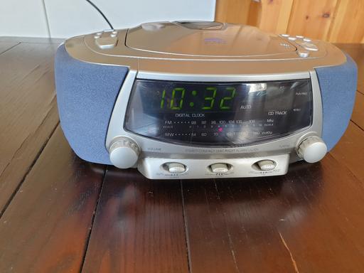 Buy & Sell Denbighshire - Wales Denbigh - Denbighshire - Photos for Goodmans GCDR 1880 clock radio/cd