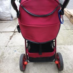 Form 1 year old to 3 years old unisex bush chair for boys and girls both can go on it condition is good collection please but can deliver locally thank you for your time.