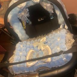 like new.. only used for a month
comes with car seat, carrycot, toddler part and rain cover.. 
needs a new mattress as all newborn babies need new mattress.

all the accessories doesn’t come with the pram sorry x

£100 or the nearest offer x
Collection only WS10