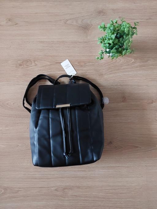 Buy & Sell East Bedfont South West London - Photos for Ladies Backpack
