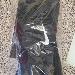 Unwanted Gift

Nike Hyperwarm Gloves

Still in original packaging

£25. 00

Open To Reasonable Offers

Can post for extra £5 Delivery Within 2 working Days. Signed for.